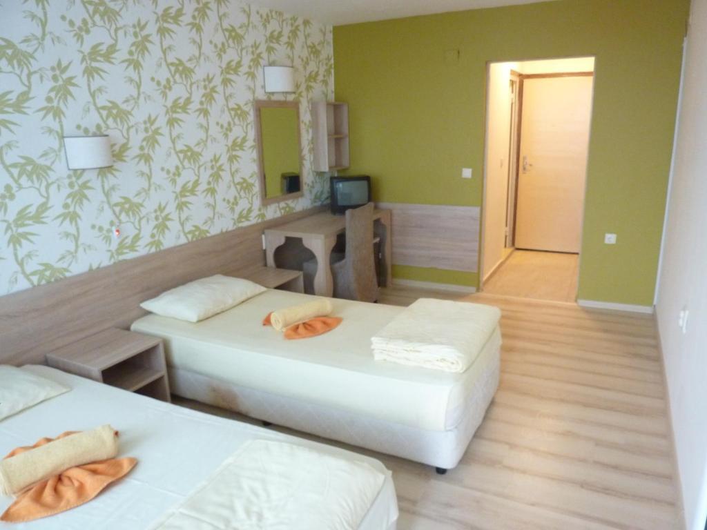 Hotel Zarya ゴールデンサンド 部屋 写真